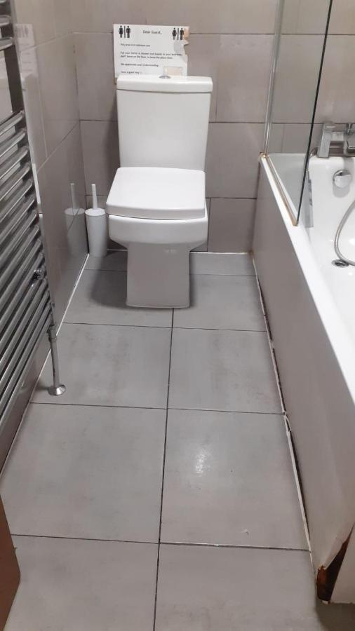 Sw16 Norbury Guesthouse London Bagian luar foto