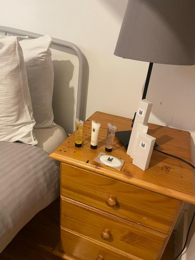 Sw16 Norbury Guesthouse London Bagian luar foto