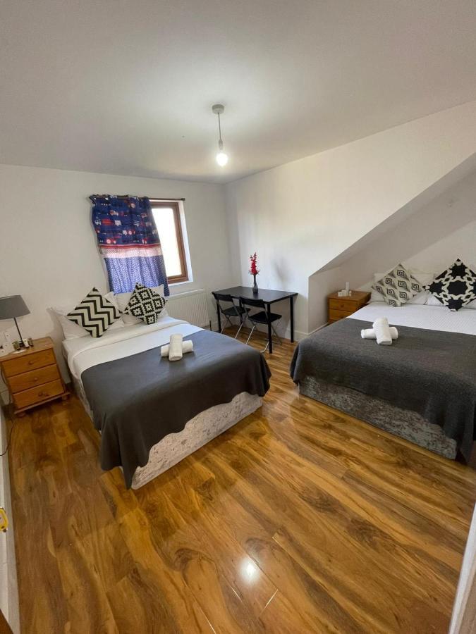 Sw16 Norbury Guesthouse London Bagian luar foto